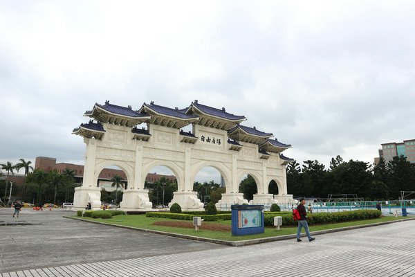 Où observer les oiseaux migrateurs dans le delta du Danube, Roumanie?